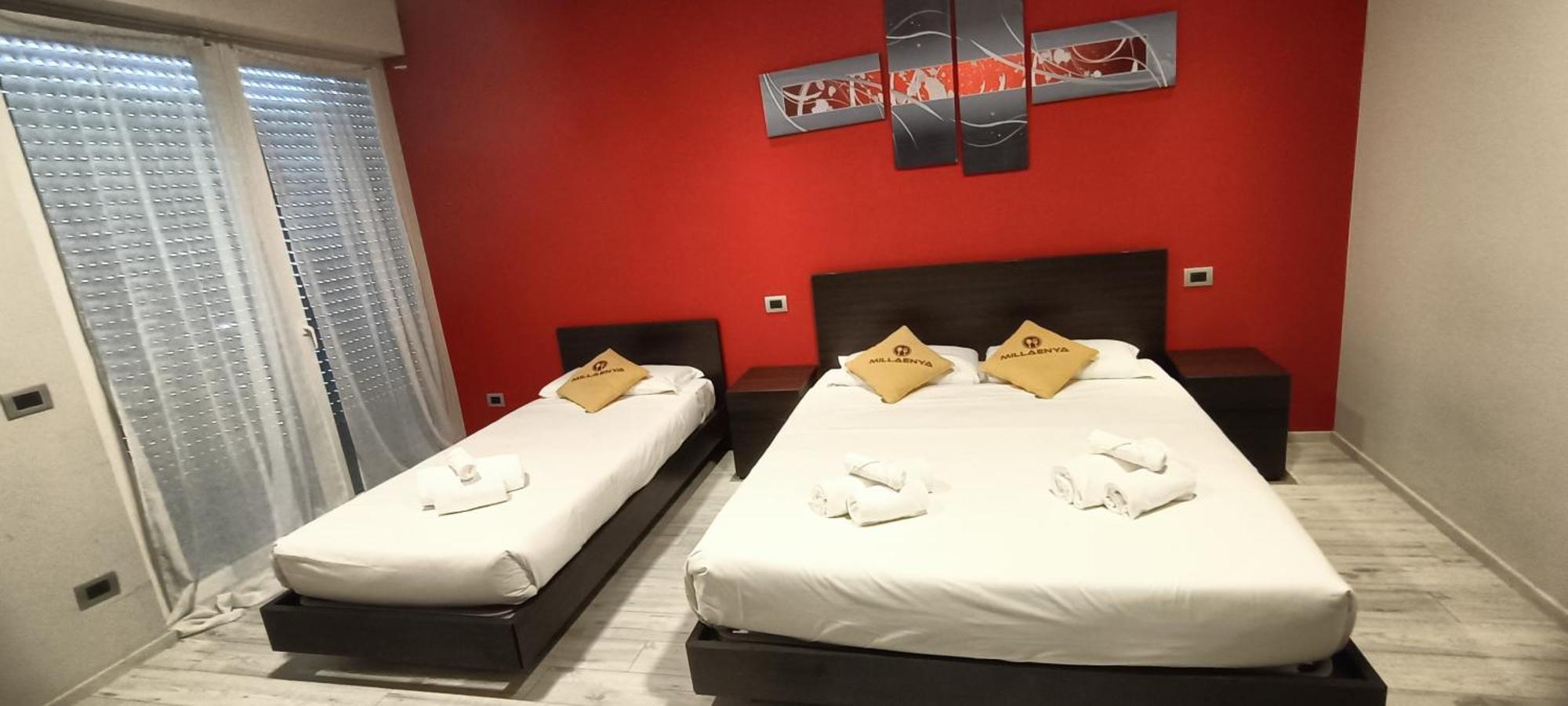 Millaenya Inn Entratico Exteriör bild