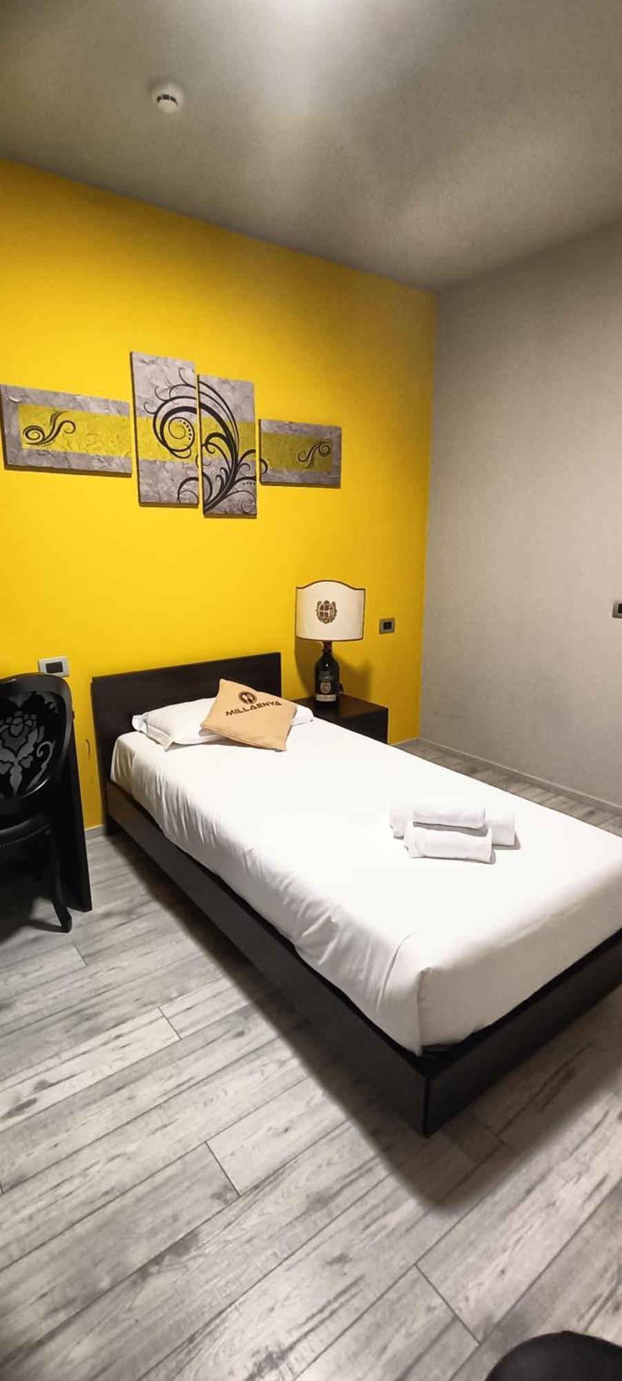 Millaenya Inn Entratico Exteriör bild