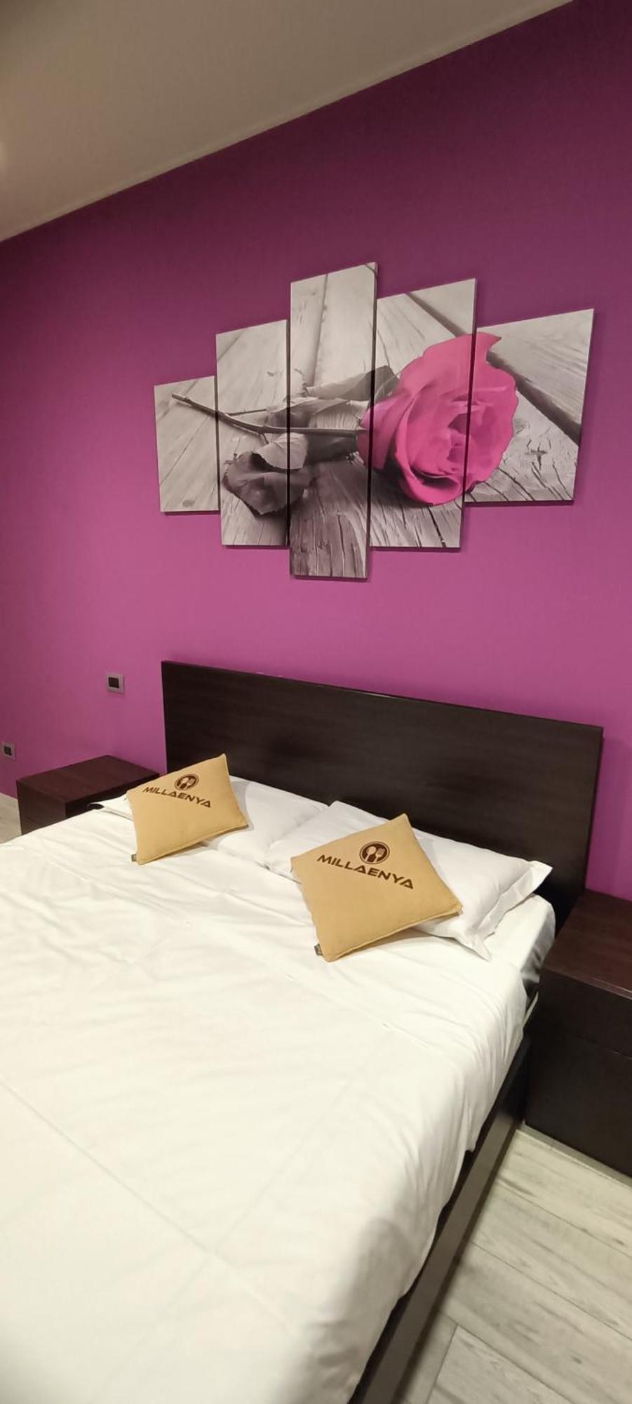 Millaenya Inn Entratico Exteriör bild