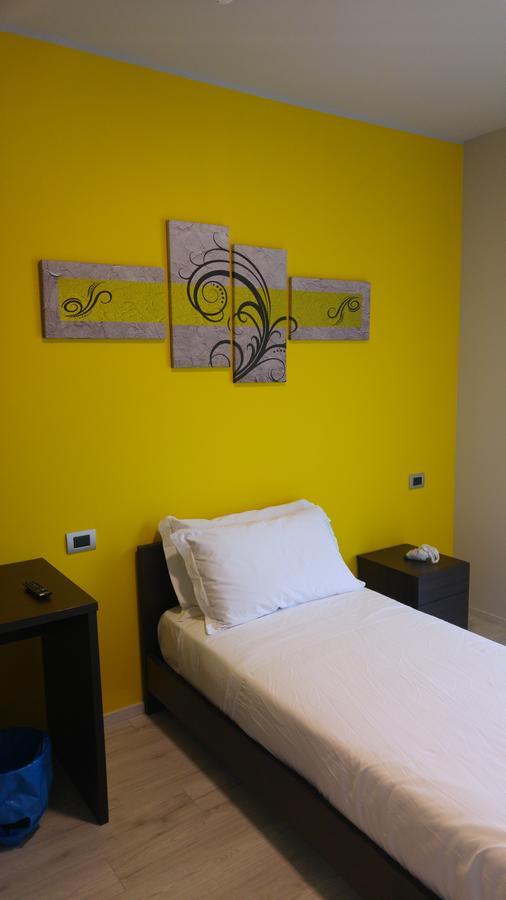 Millaenya Inn Entratico Exteriör bild